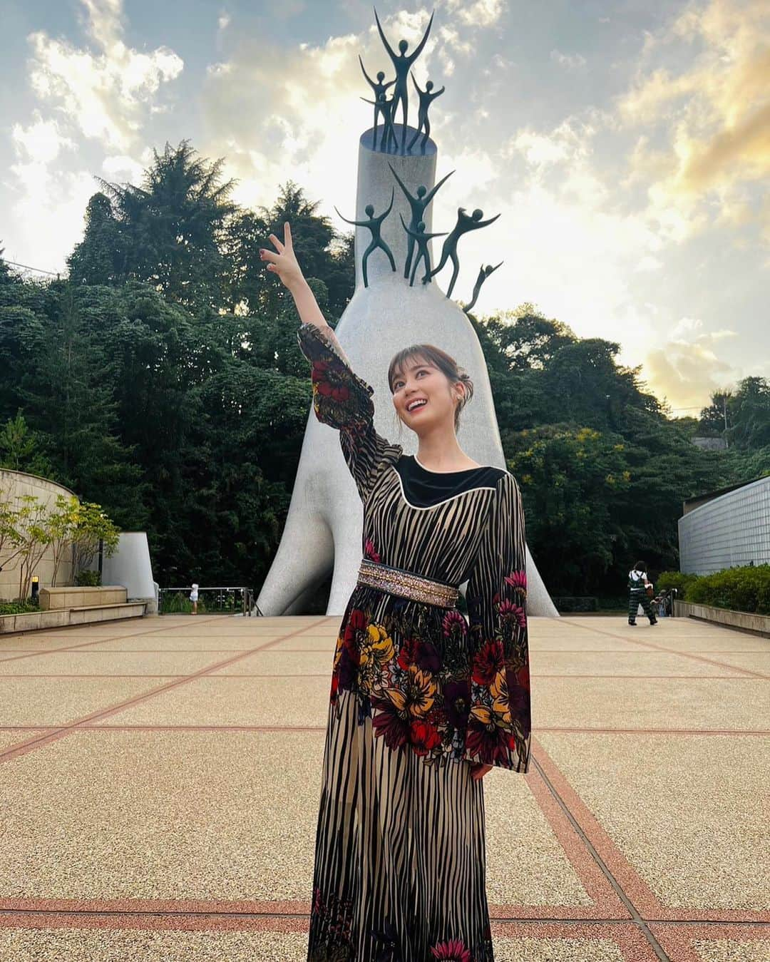 生田絵梨花さんのインスタグラム写真 - (生田絵梨花Instagram)「今夜21:30〜 スイッチインタビュー 松尾スズキ×生田絵梨花　EP2 みてね〜！👀  #スイッチインタビュー #松尾スズキ　さん」11月17日 18時41分 - ikutaerika.official