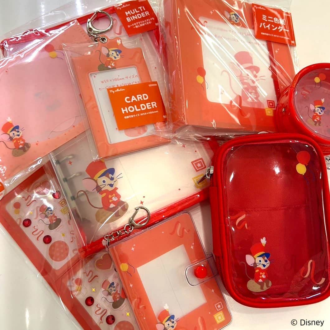 のインスタグラム：「#ディズニーアベニュー東京駅店 から お知らせです♡  ディズニーの推し活グッズが発売中✨ ただいま先行発売中です♪  ※東京駅では通販(現金書留対応)も行っております✨ お電話でお問い合わせくださいませ。 ☎️03-6259-1620  #disney #kiddyland #ディズニー #キデイランド #推し活 #推し活グッズ」