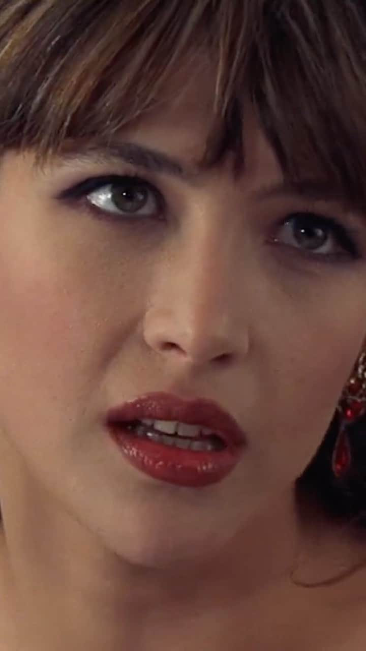 James Bond 007のインスタグラム：「Happy Birthday to Sophie Marceau, who played Elektra King in THE WORLD IS NOT ENOUGH.」