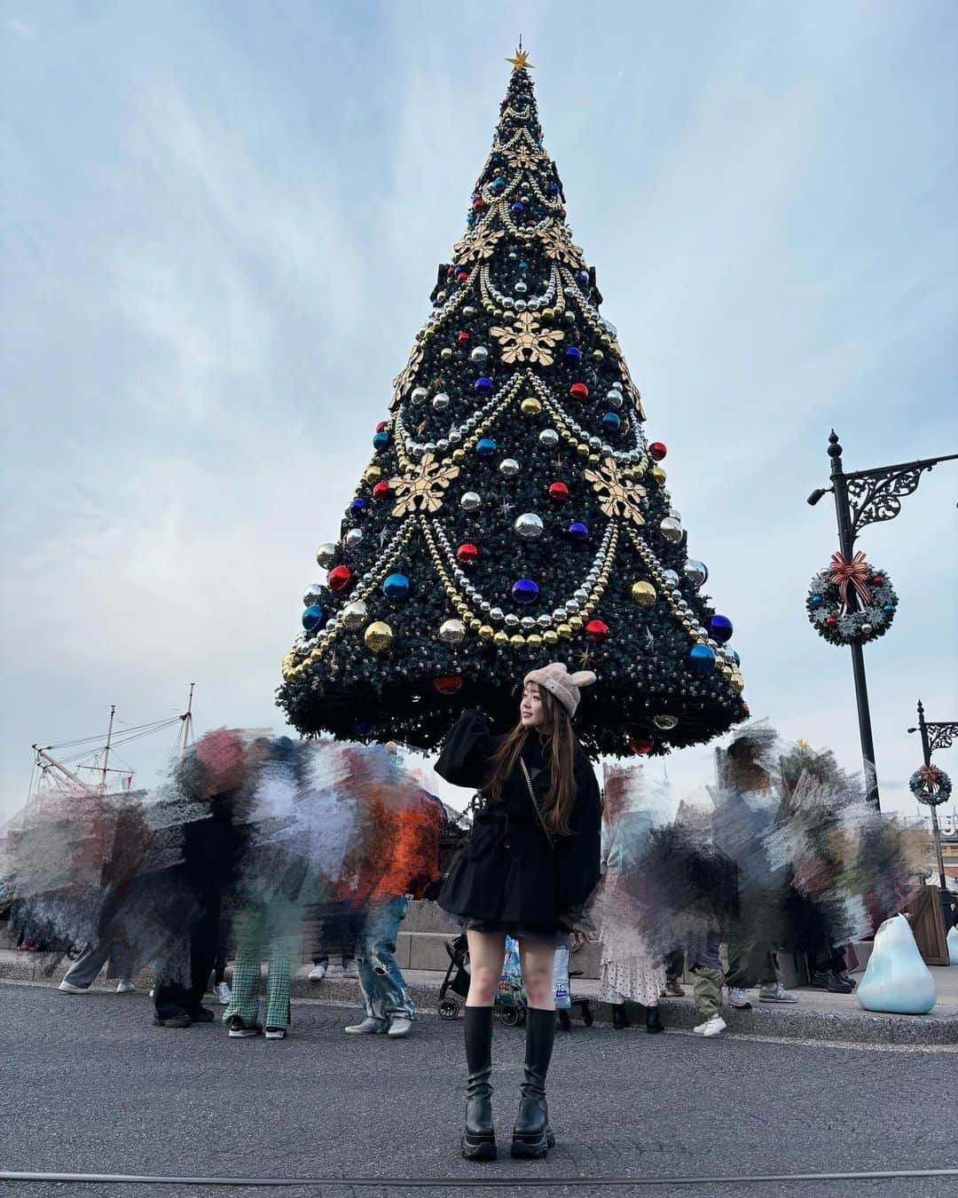 高瀬りなさんのインスタグラム写真 - (高瀬りなInstagram)「ディズニークリスマス🤶ツリーたくさんあった🎄」11月17日 19時13分 - rina_takase