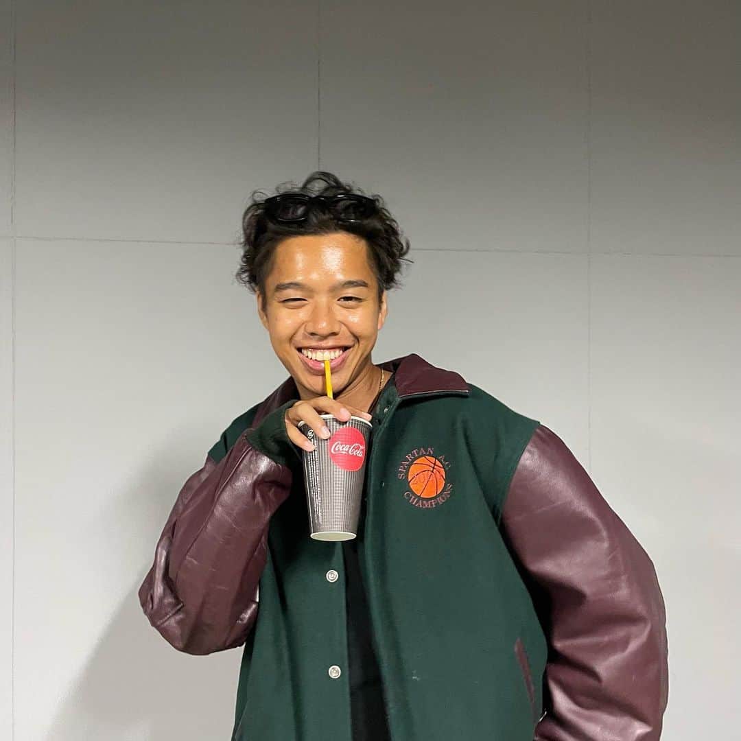 マックさんのインスタグラム写真 - (マックInstagram)「🫠🥤🤎 . . . . . . #やっぱり #半目 #撮れちゃう #この写真 #撮る時 #ほぼ #半目  #だった #instagram  #向いてない  #みたい  #それでも  #投稿  #するもん  #マクモン #マック #とりあえずyeah!!」11月17日 19時09分 - john_mac2