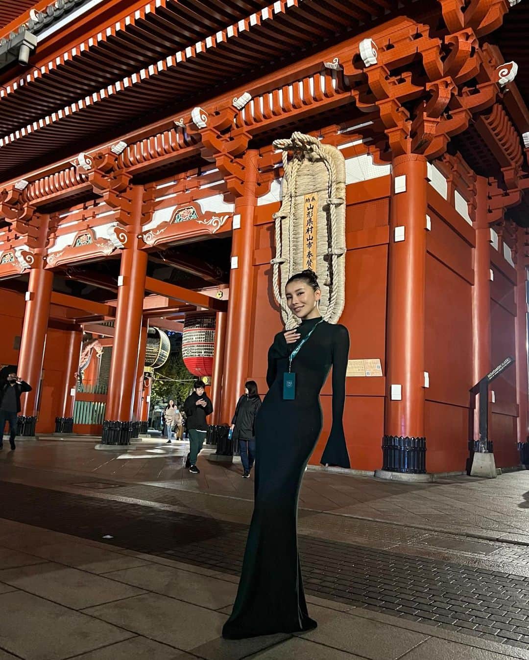 MIRINさんのインスタグラム写真 - (MIRINInstagram)「お久しぶりの浅草🏮🍁 @houseofcb」11月17日 19時30分 - mirinofficial__