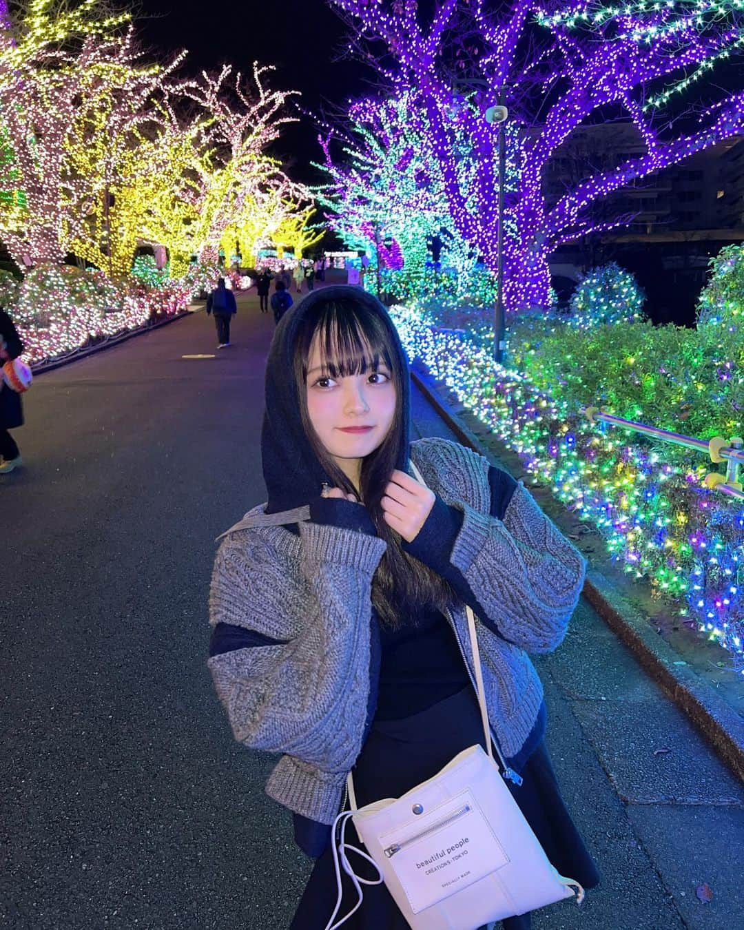 水野舞菜さんのインスタグラム写真 - (水野舞菜Instagram)「クリスマスなにするの？🎅🏻」11月17日 19時50分 - mana_chos