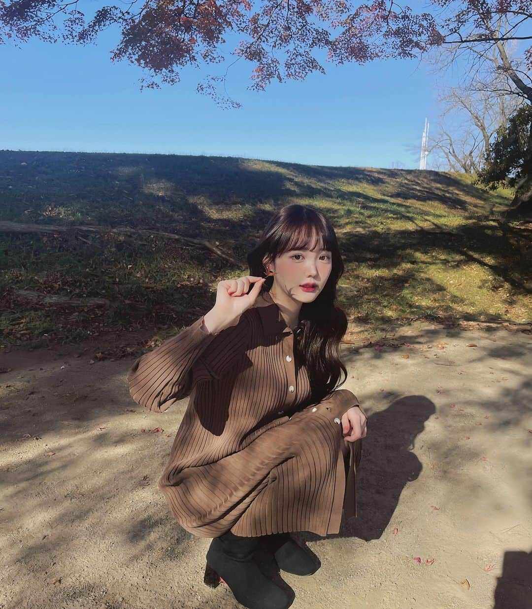 木村りかこのインスタグラム：「🍁🍁🍂 青森寒い寒い🥹」