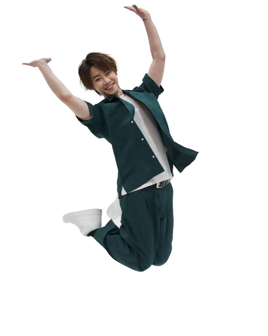 はやぶさのインスタグラム：「切り取った写真ではありません。 マジジャンプです。 『飛べるねぇ』と褒めて頂けた写真です。  【EN】 This is not a cropped photo. This is a real jump. I hope everyone will praise "You can fly”  #はやぶさ #ヒカル #ヤマト #大滝ひかる #駿河ヤマト #イベント #一日一枚  #写真  #hayabusa #hikaru #yamato #event  #picstory  #picstagram #photooftheday  #photogram  #hayabusadiary  #はやぶさの日記  #fotohariini」