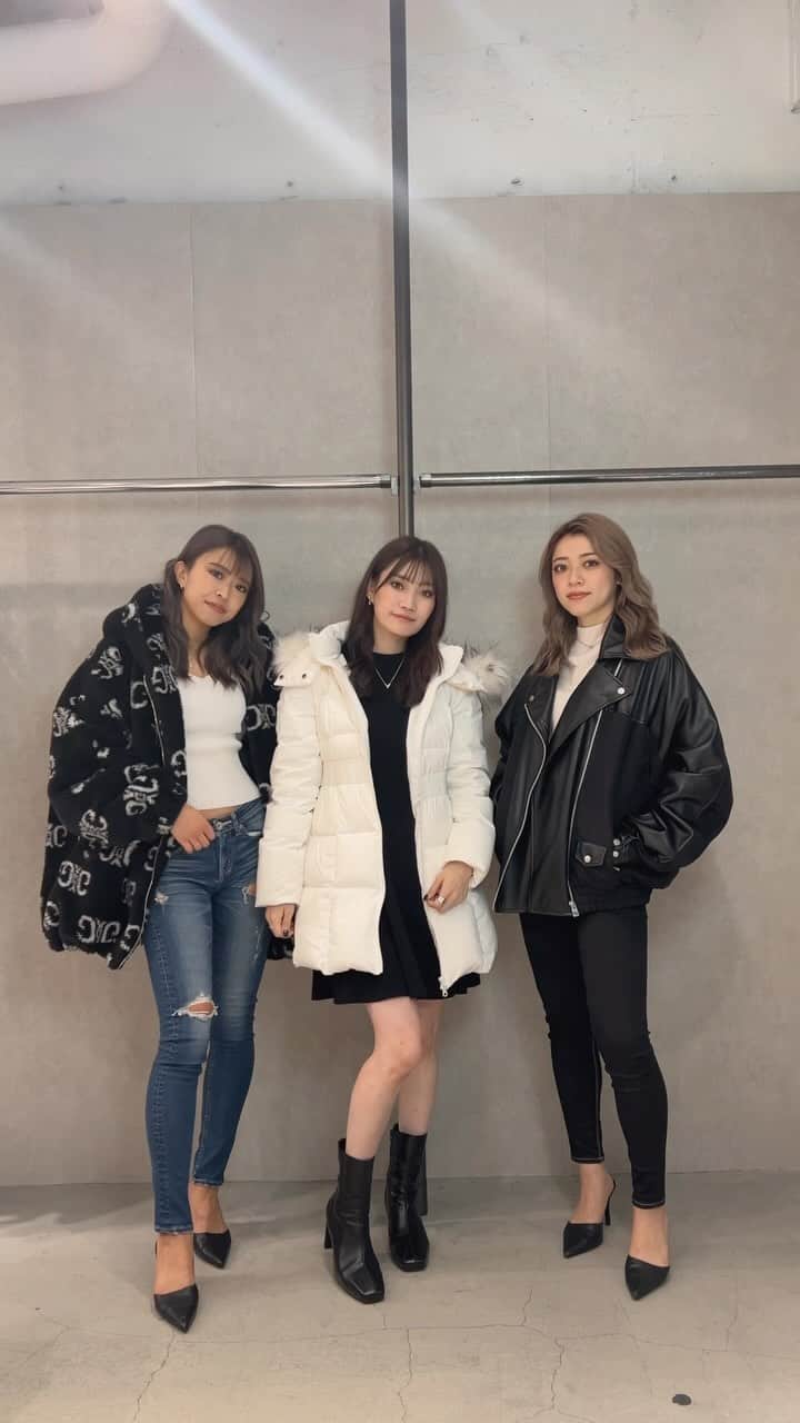 のインスタグラム：「GYDAスタッフがおすすめする 冬の推しアウター3コーデ🫶😎  ･･････････････････････････････ ⁡ 📢続きはRUNWAYchannelで！  ／ RUNWAYchannelお得情報をお知らせ📢 ＼   　 ■¥2,000オフクーポン配布 ■新作・予約アイテムがポイント20倍＆送料無料 ■新規会員登録で¥500オフのチャンス！ ■Twitter(X)ではプレキャン開催🎁 ■会員限定特別イベント開催中 ■商品お気に入り登録でポイントが貯まる ⁡ ･･････････････････････････････ ⁡  #ファッション  #RUNWAYchannel#ランウェイチャンネル　 #OOTD#お気に入り」