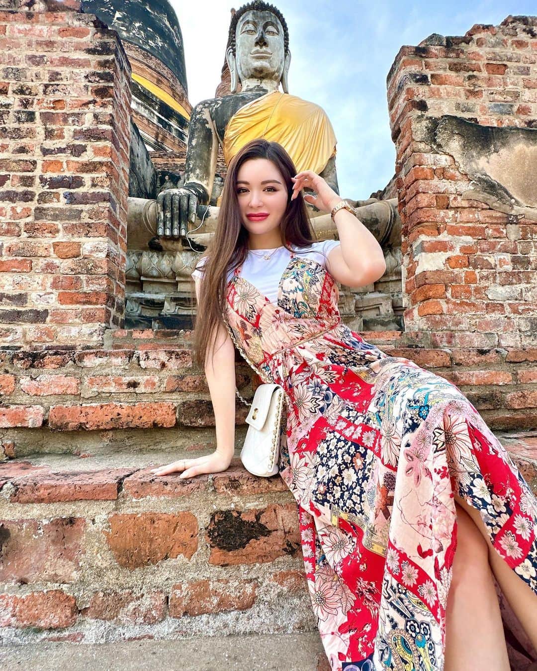 AMI（アミ）さんのインスタグラム写真 - (AMI（アミ）Instagram)「Ayutthaya ❤️  アユタヤに行っていろんな遺跡見てきたょ😌✨  #アユタヤ #アユタヤ遺跡 #アユタヤ観光 #タイ旅行 #バンコク #halfjapanese #ayutthaya #ayutthayatrip #bangkok #bangkokthailand」11月17日 20時09分 - amyypatton