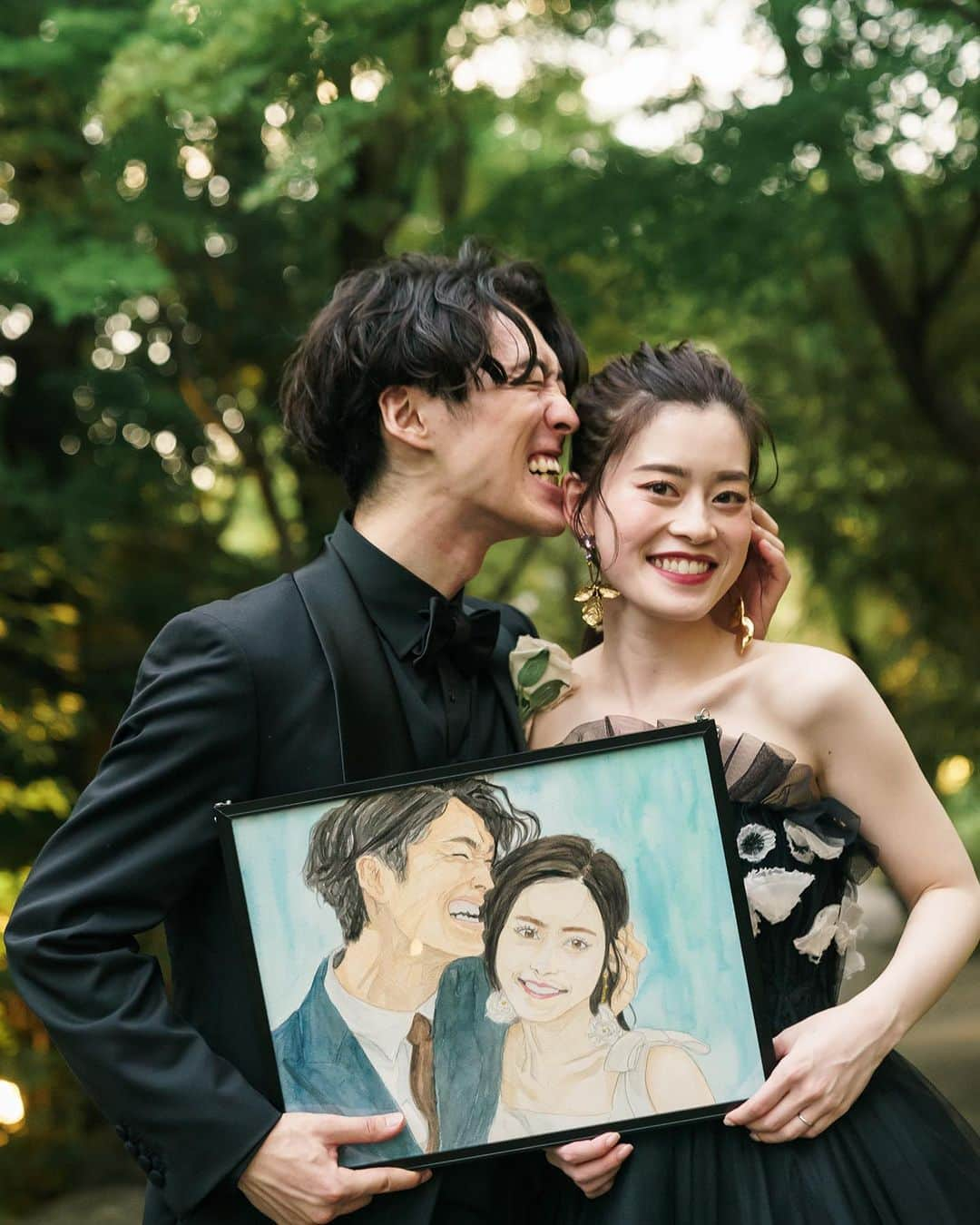 THE SODOH WEDDING OFFICIALさんのインスタグラム写真 - (THE SODOH WEDDING OFFICIALInstagram)「. for you  記念日にはいつも似顔絵をプレゼント されている新郎様  結婚式もおふたりにとって 大切な記念日  感謝と愛情を込めて描いた この絵のように これから先ずっとおふたりが 笑っていますように  .  Photo by @unplugged_kyoto   #sodoh花嫁#thesodohhigashiyamakyoto  #ザソウドウ東山京都#ソウドウ#sodoh#weddingdress #結婚式 #thetreatdressing#プレ花嫁#卒花嫁#結婚準備#式場探し#関西花嫁#京都花嫁#入籍#プロポーズ#前撮り#ウェディングドレス#ウェディングヘアメイク　#トリートドレッシング#ウェルカムスペース#和装」11月17日 20時11分 - sodoh_wedding