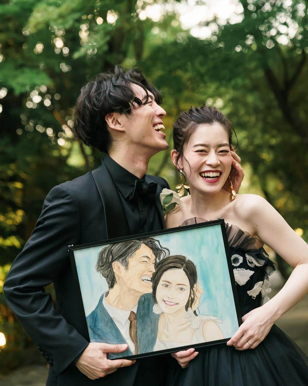 THE SODOH WEDDING OFFICIALさんのインスタグラム写真 - (THE SODOH WEDDING OFFICIALInstagram)「. for you  記念日にはいつも似顔絵をプレゼント されている新郎様  結婚式もおふたりにとって 大切な記念日  感謝と愛情を込めて描いた この絵のように これから先ずっとおふたりが 笑っていますように  .  Photo by @unplugged_kyoto   #sodoh花嫁#thesodohhigashiyamakyoto  #ザソウドウ東山京都#ソウドウ#sodoh#weddingdress #結婚式 #thetreatdressing#プレ花嫁#卒花嫁#結婚準備#式場探し#関西花嫁#京都花嫁#入籍#プロポーズ#前撮り#ウェディングドレス#ウェディングヘアメイク　#トリートドレッシング#ウェルカムスペース#和装」11月17日 20時11分 - sodoh_wedding