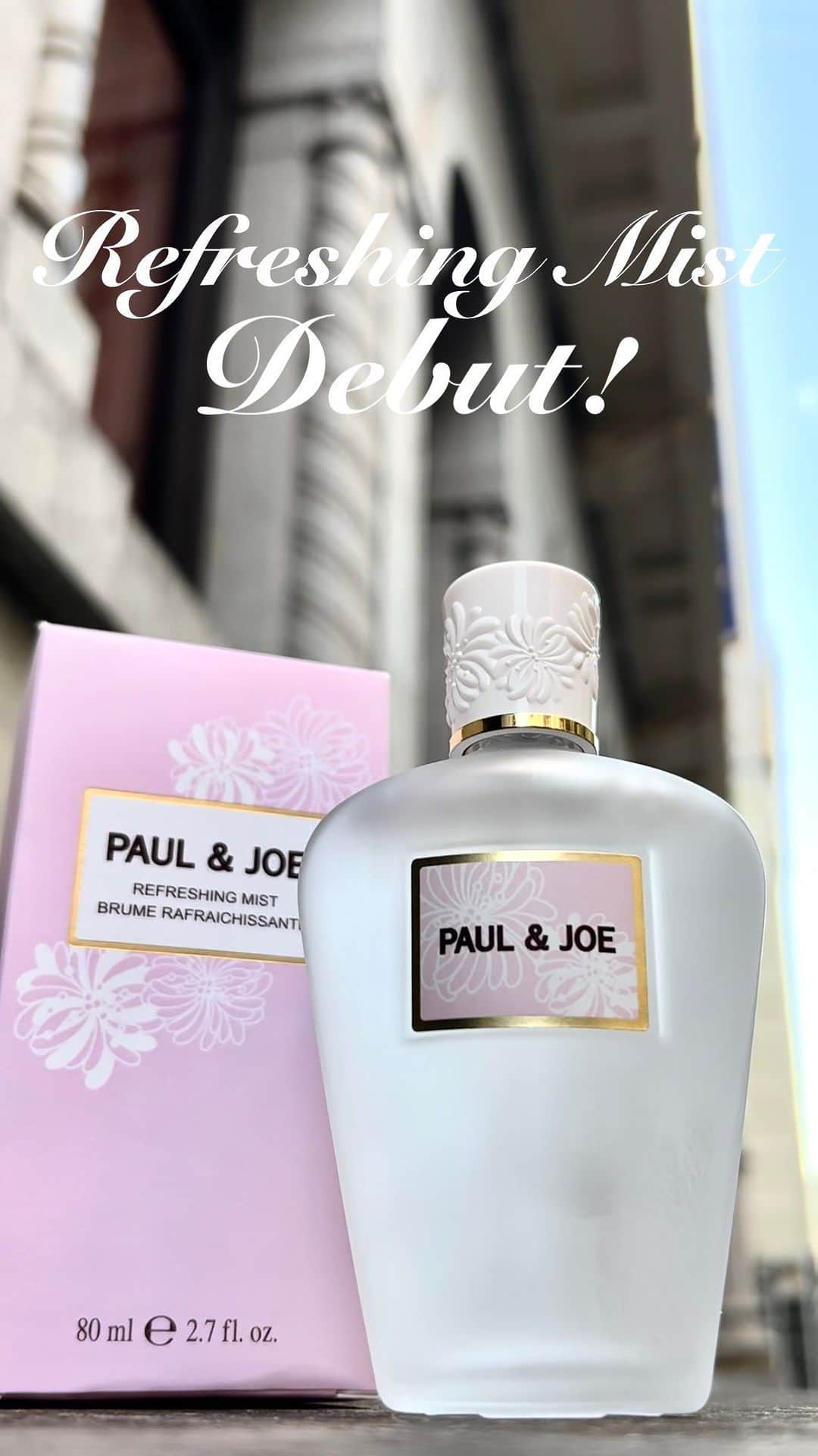 PAUL & JOE BEAUTEのインスタグラム：「【どの香りが気になるか教えてください✨】 PAUL & JOEから香りとうるおいを感じられる全身ミストが新登場✨  あなたならどんな時にどの香りを付けますか？  ◾︎リフレッシング ミスト 〈フェイス・ボディ・ヘア用化粧水〉 80ml 全5種 各¥3,850(税込)  #paulandjoe #paulandjoebeaute #ポールアンドジョー #デパコス #新作コスメ #ヘアミスト #ボディミスト #フレグランス #プレゼントにおすすめ」