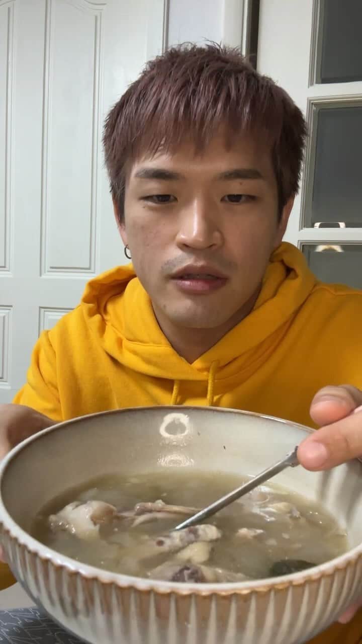 へきほーのインスタグラム：「韓国で元気にやってます」
