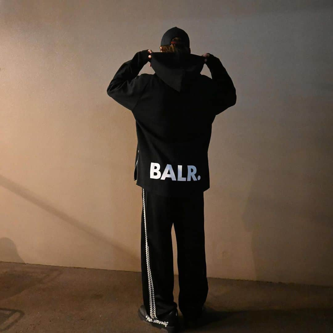 山岸祐也さんのインスタグラム写真 - (山岸祐也Instagram)「. @balr_japan   #インスタグラマーへの道 #雰囲気◎」11月17日 20時46分 - yuuuuuuya0829