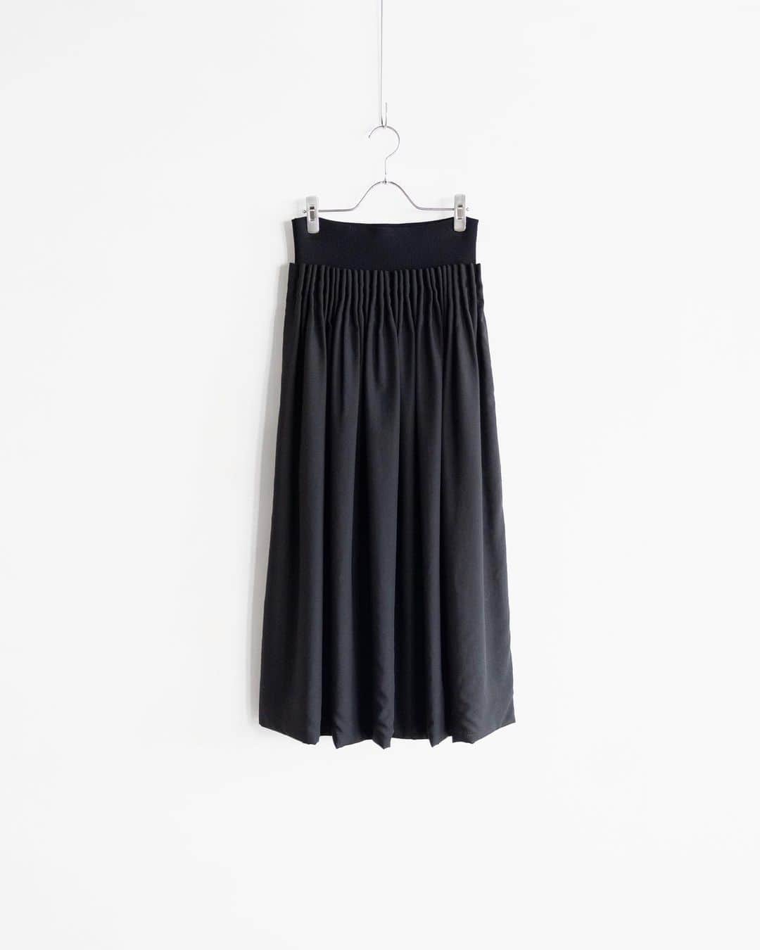 のインスタグラム：「〈FFORME〉  ［商品詳細］ 37-05-31-05004 / ¥209,000 (tax in) SIZE : S  ［取り扱い店舗］ 表参道ヒルズ店  #fforme #edition_jp #tomorrowland_jp」