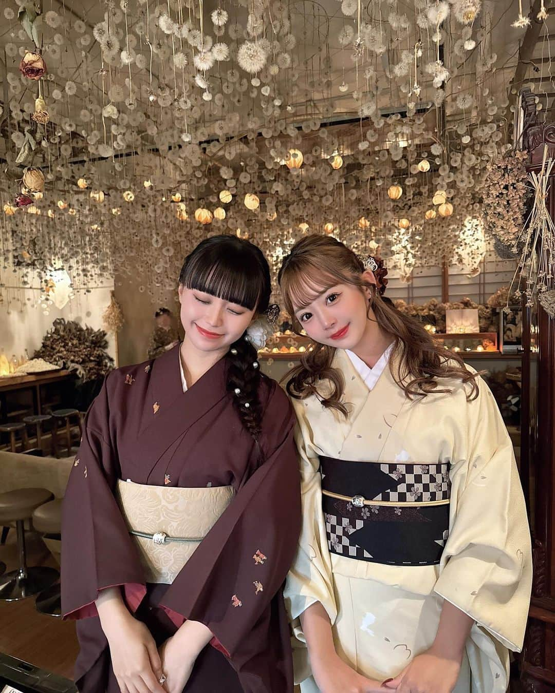 しみずくるみさんのインスタグラム写真 - (しみずくるみInstagram)「金沢のHimito🩶💭 タンポポの綿毛が沢山で幻想的だった〜✨ #Himito」11月17日 20時54分 - __s.k0328