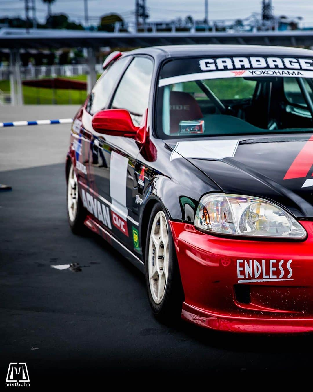 mistbahnさんのインスタグラム写真 - (mistbahnInstagram)「_ Reinan Racing ADVAN Honda EK9 CIVIC Type R _ 🚗: @m__chivic 📷: @mistbahn _ Shot on Oct-8 2023 🏁  The "H" Day at Suzuka International Circuit. _ JP) 2023年10月8日 鈴鹿サーキット国際レーシングコース GPスクエア。 _ #hday #thehday #playersday #suzukacircuit #suzukainternationalcircuit #鈴鹿サーキット #reinanracing #嶺南れ〜しんぐ。 #嶺南レーシング #advan #BUTIBARIEDIT #advanracing #garbagemeet #civic #hondacivic #シビック #ホンダシビック #ekcivic #ek9 #ek #bseries #b16b #kanjo #kanjostyle #kanjoracer #kanjozoku #環状族 #timeattack #timeattackjapan #hondasontrack」11月17日 21時18分 - mistbahn