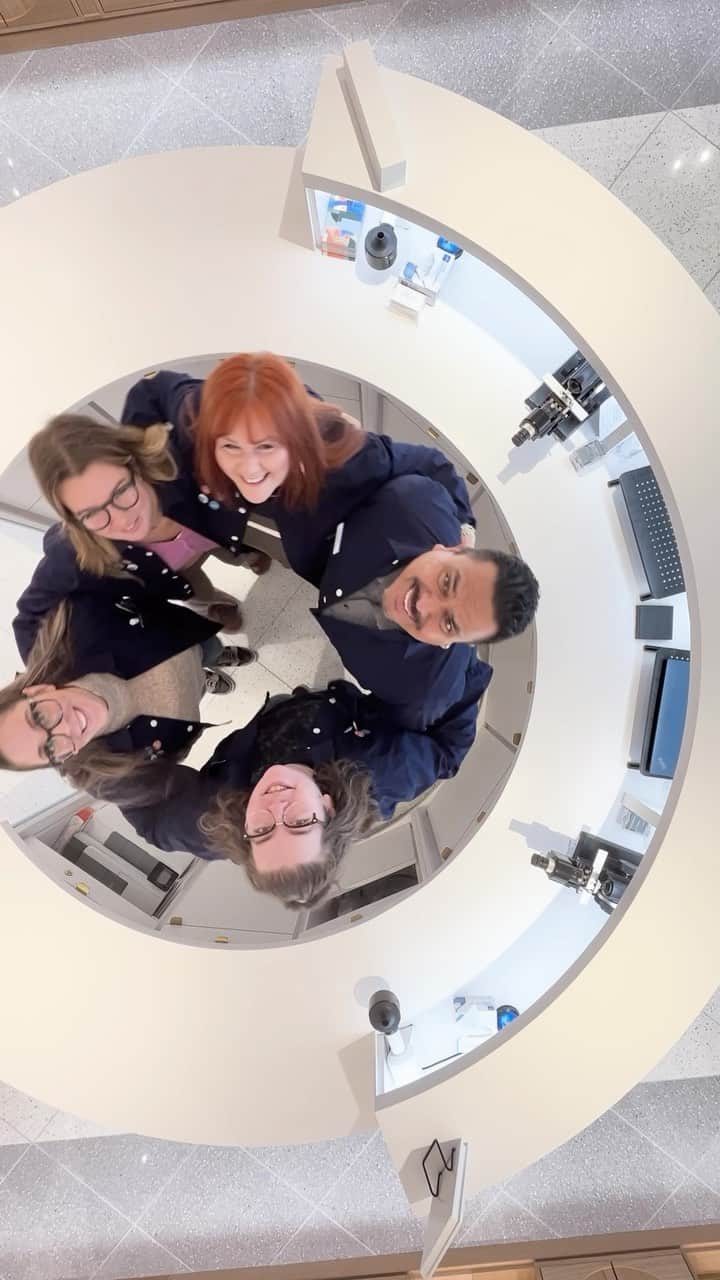 Warby Parkerのインスタグラム：「Two new stores just opened and this is how we feel about it 🥳 📍 Chandler Fashion Center in Chandler, AZ 📍 Brook 35 Plaza in Sea Girt, NJ」