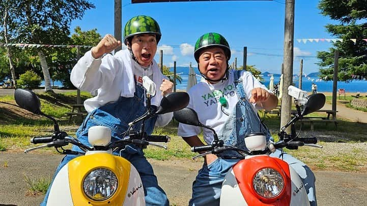 出川哲朗の充電させてもらえませんか？【公式】さんのインスタグラム写真 - (出川哲朗の充電させてもらえませんか？【公式】Instagram)「おはようございます🍉✨✨ 本日も間もなく撮影がはじまります🌈  今回はどんなステキな旅になるのか？⛩️  そして…本日は放送もありますッ💫  今田耕司さん＆元乃木坂46・松村沙友理さんとの福島絶景街道の旅🍎✨  出川さんも思わず…「さゆりんご、プロだわぁ〜」でした🛵✨  福島でとっても楽しい撮影でしたので…ぜひぜひー！🍉 今夜6時30分からです！  #出川哲朗  #出川哲朗の充電させてもらえませんか  #充電させてもらえませんか  #今田耕司 #松村沙友理 #さゆりんご  #本日も #撮影中です」11月18日 8時04分 - tvtokyo_degawa