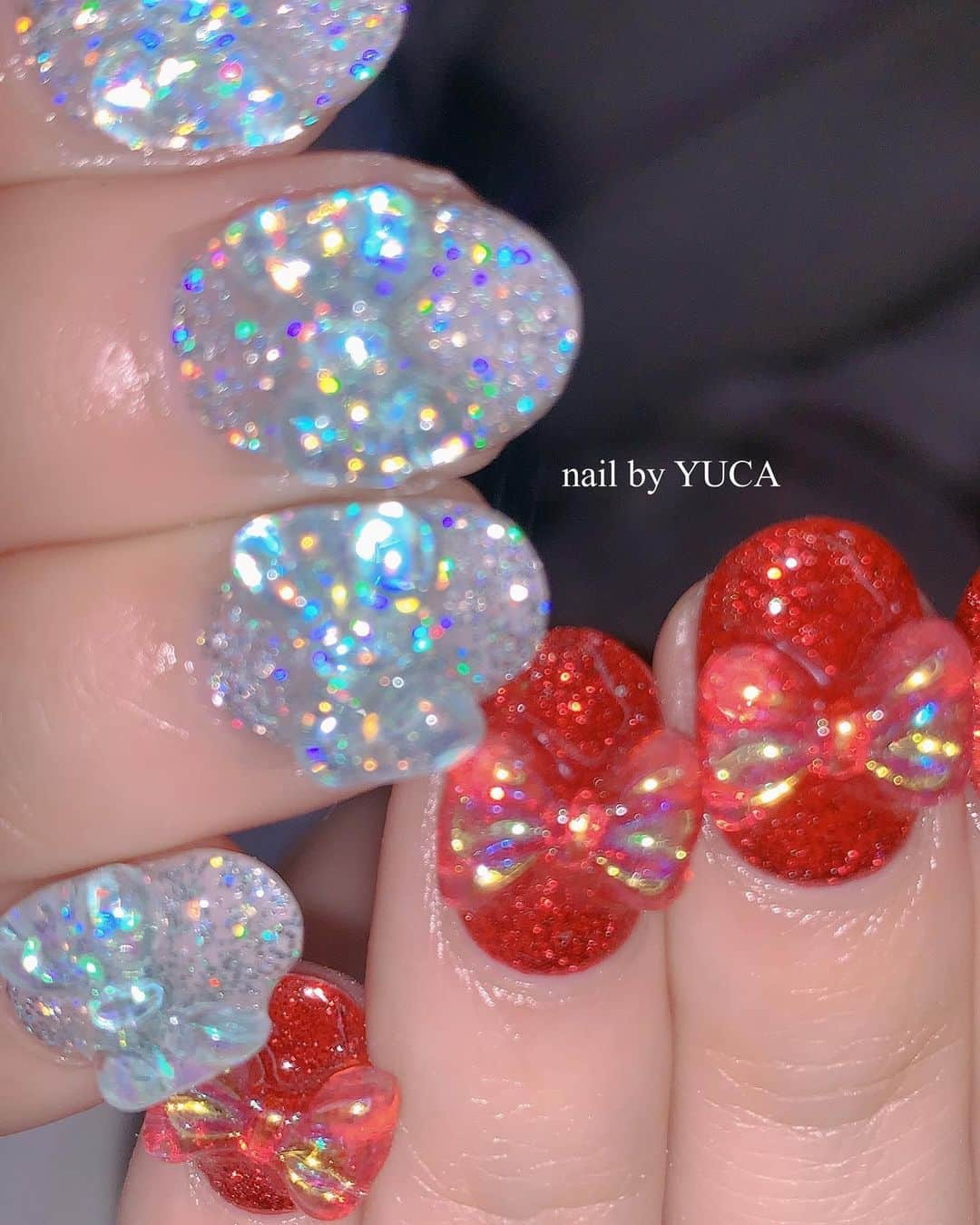 YUCAのインスタグラム：「glitter❤️💿꙳✧˖°⌖ ⁡ ⁡ ⁡ #グリッターネイル  #nail #ネイル #젤네일 #네일  #tettynail #유카네일 #美甲 #yucanail」