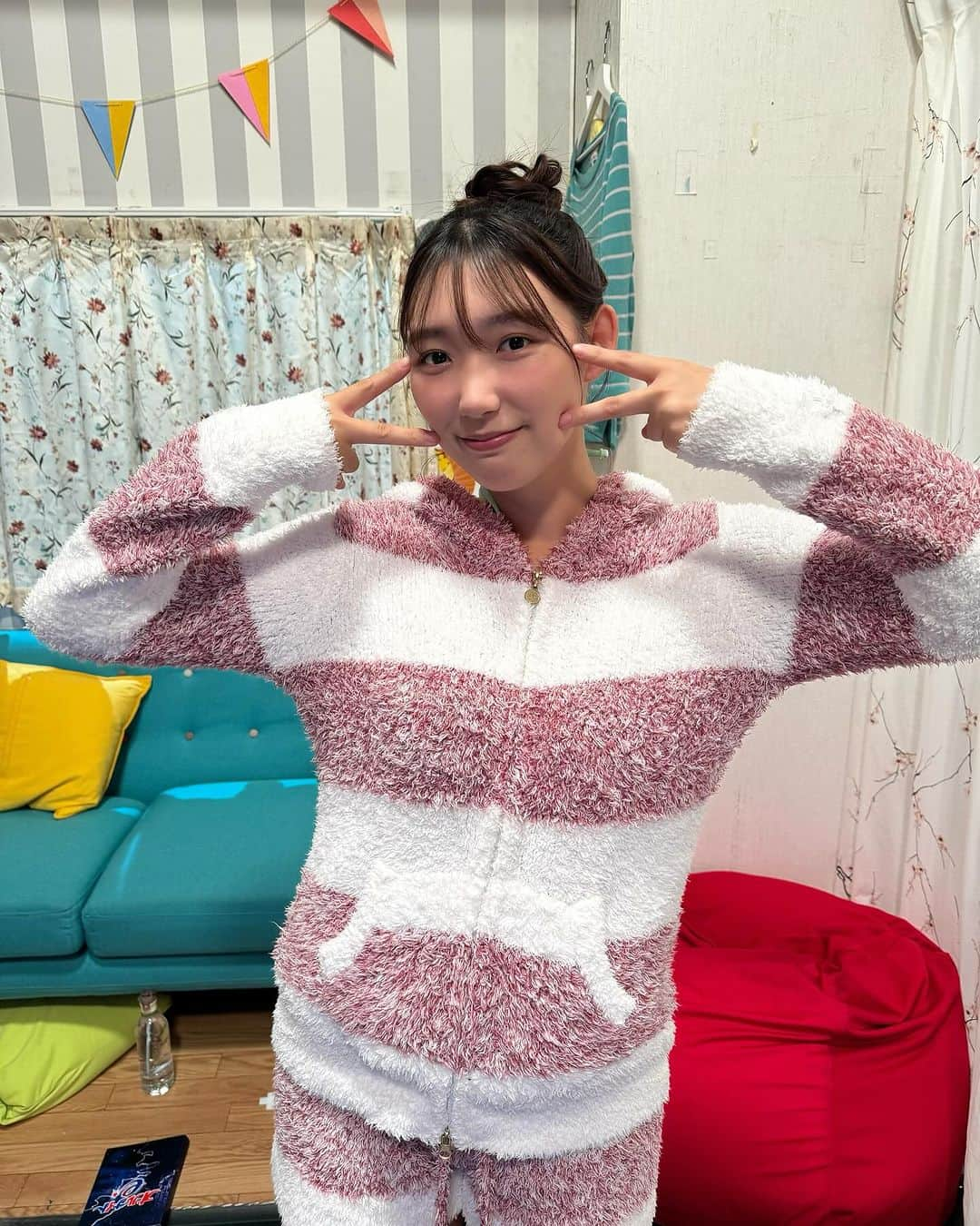 新田ゆうさんのインスタグラム写真 - (新田ゆうInstagram)「11/17（金）24:00〜5:00 フジテレビONE【オールナイトe】の生放送です！！ ありがたいことに3回目の出演です👏  みなさん夜更かしの準備できてるかーい？？ ゲーム頑張ります！！  #オールナイトe #フジテレビONE」11月17日 23時21分 - yuu_nitta1018