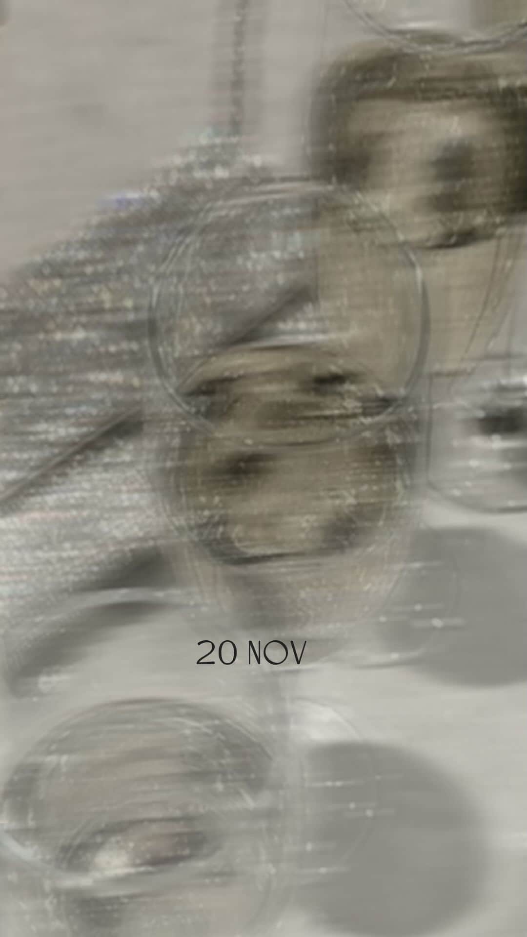 DECÊNCIAのインスタグラム：「20 novembro. Be ready for great AUTHENTIC moments.   Lançamento ___ Resort SS24___ Em nosso showroom」