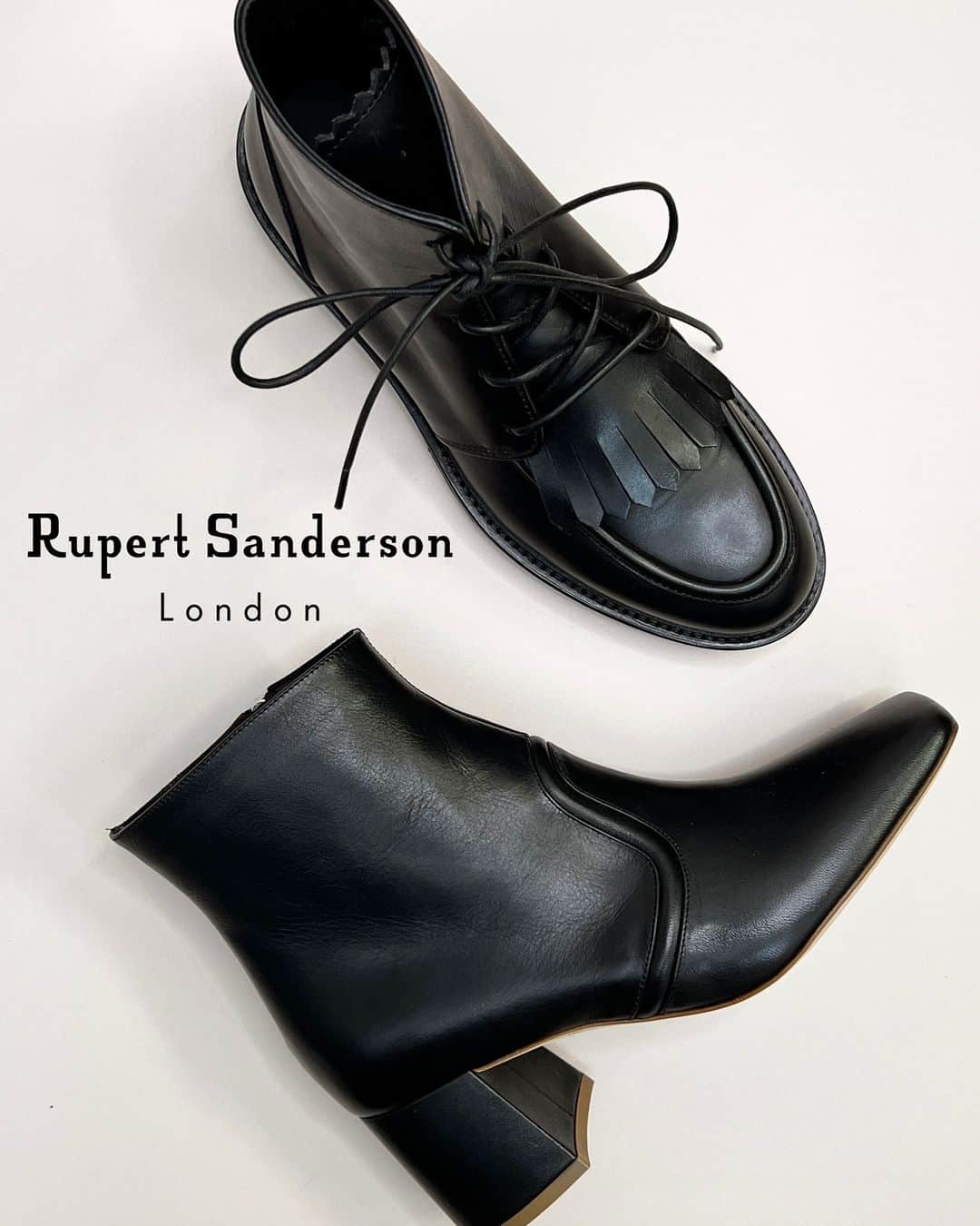 ルパートサンダーソンのインスタグラム：「This season must-haves. Boots captured in minimal style and with beautiful details. Endlessly wearable and forever an autumn favourite. #rupertsanderson」