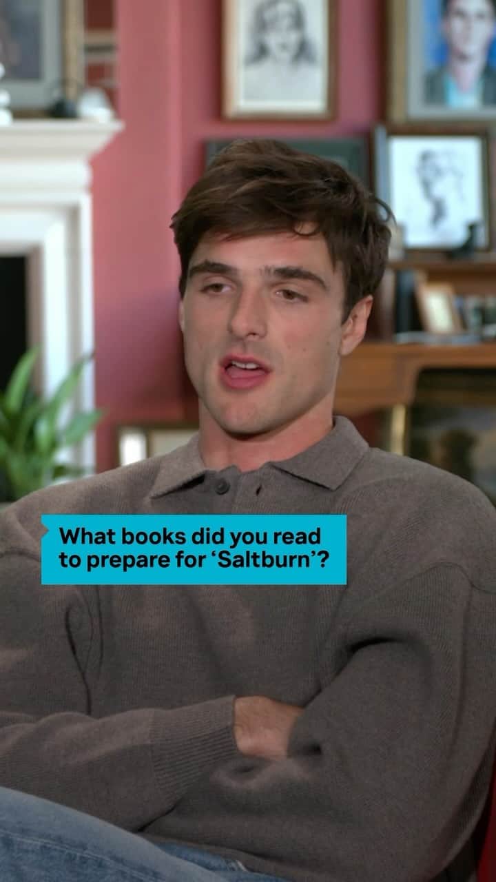 のインスタグラム：「My DMs are, in fact, wide open if @jacobelordi wants to start a book club together 😌 #Saltburn」