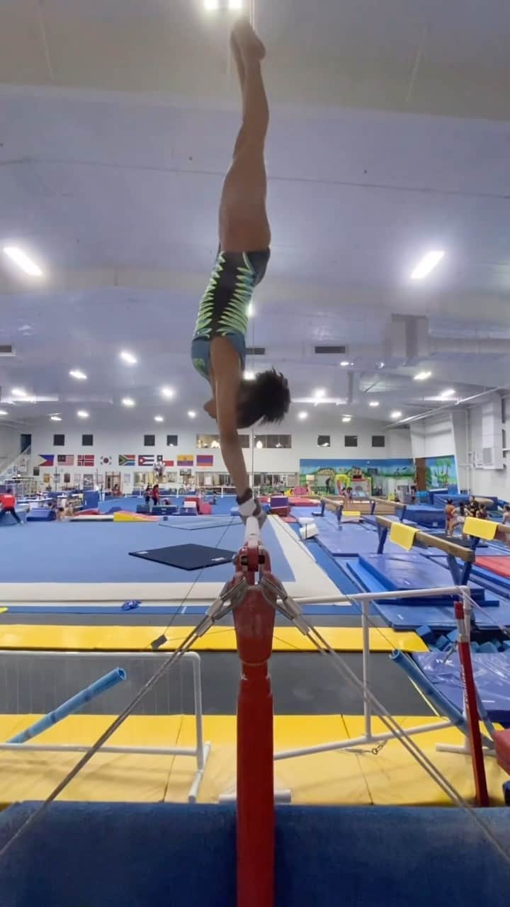 Inside Gymnasticsのインスタグラム：「Stop everything you’re doing and check out this Nabieva from Skye Blakely! 🔥」