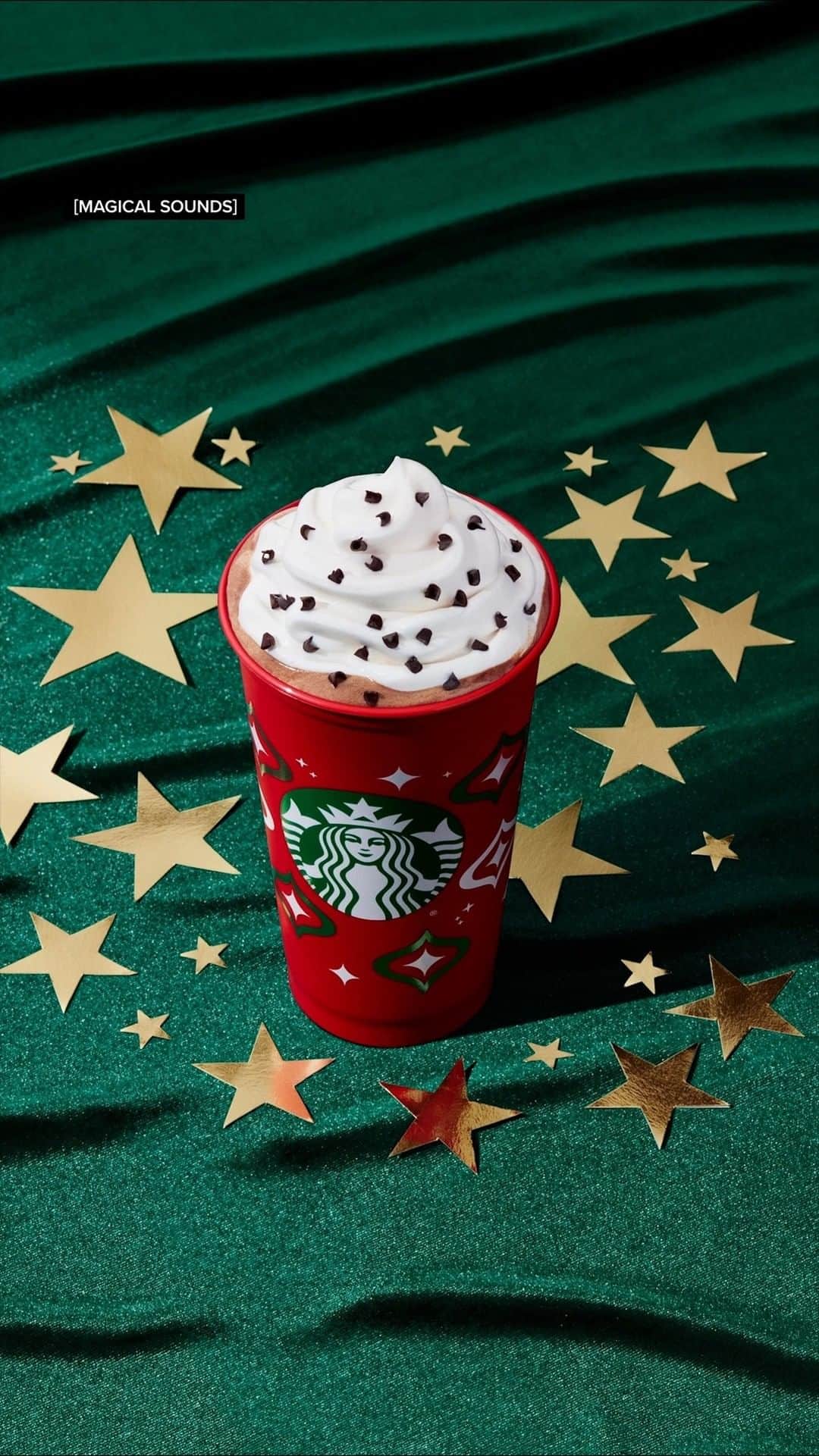 Starbucksのインスタグラム：「The stars of the show. ⭐ Get 25 bonus Stars every day of the year when you use a clean reusable cup at Starbucks, including the red cup. At participating U.S. stores only. Max 3x per day.」