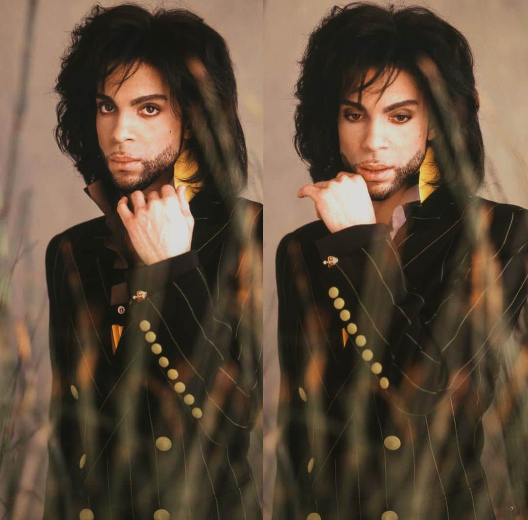 プリンスさんのインスタグラム写真 - (プリンスInstagram)「Prince photographed by longtime collaborator @randeestnicholas in 1991 during the Diamonds And Pearls era.   More exclusive photo spreads and first drafts of songs on the album can be found in the Diamonds And Pearls Super Deluxe Edition book that comes with the box set, available now for purchase at the link in bio!」11月18日 1時01分 - prince