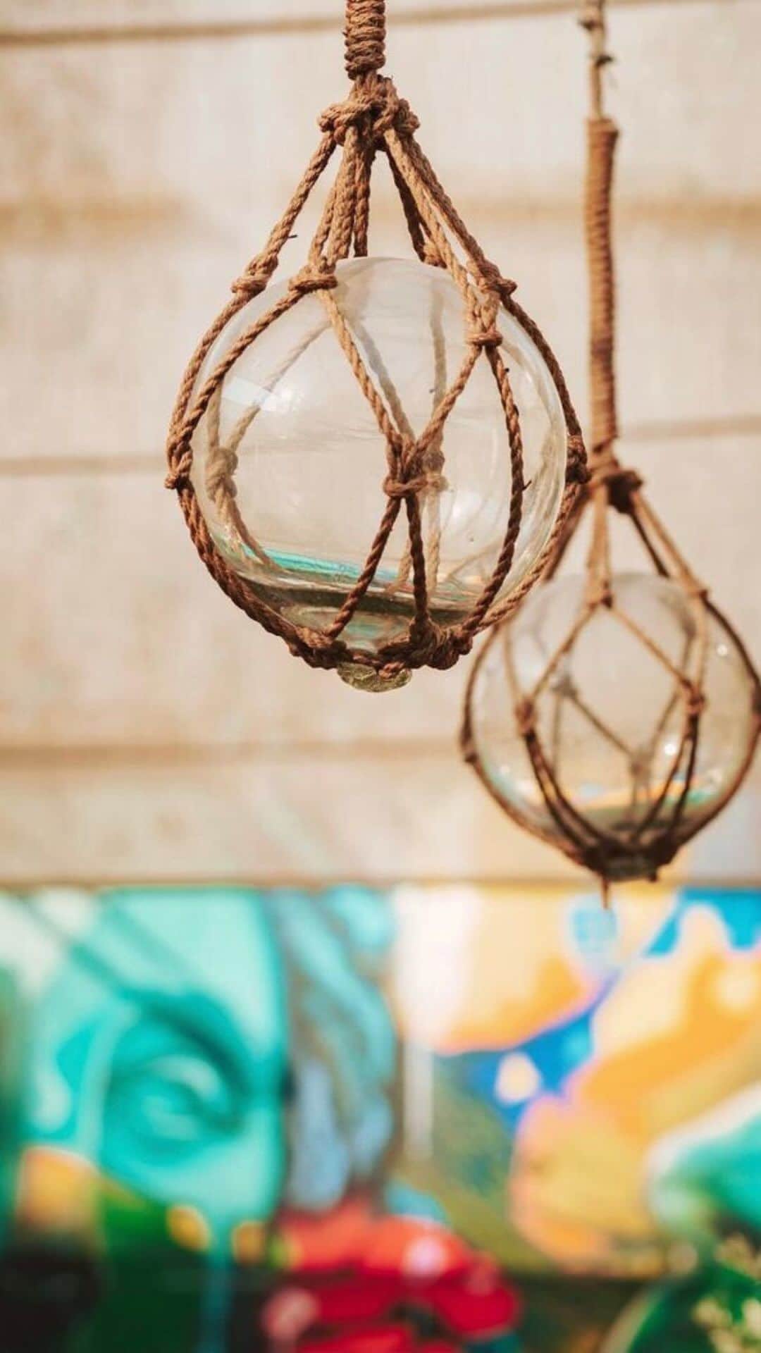 Conrad Hotelsのインスタグラム：「Savor the fresh, Greek-inspired flavors and rustic charm at @conraddubai’s Anása, as your senses feel transported to the Mediterranean coast.   📍@anasadxb」