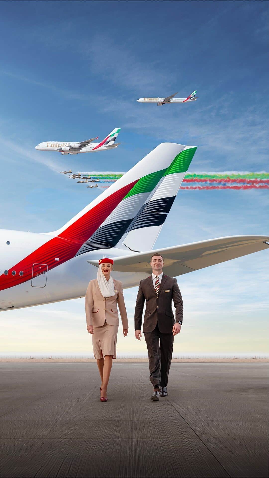 エミレーツ航空のインスタグラム：「After this year’s #DubaiAirshow, we’re flying higher than ever.  #Emirates #FlyBetter @Dubai_Airshow_Official」