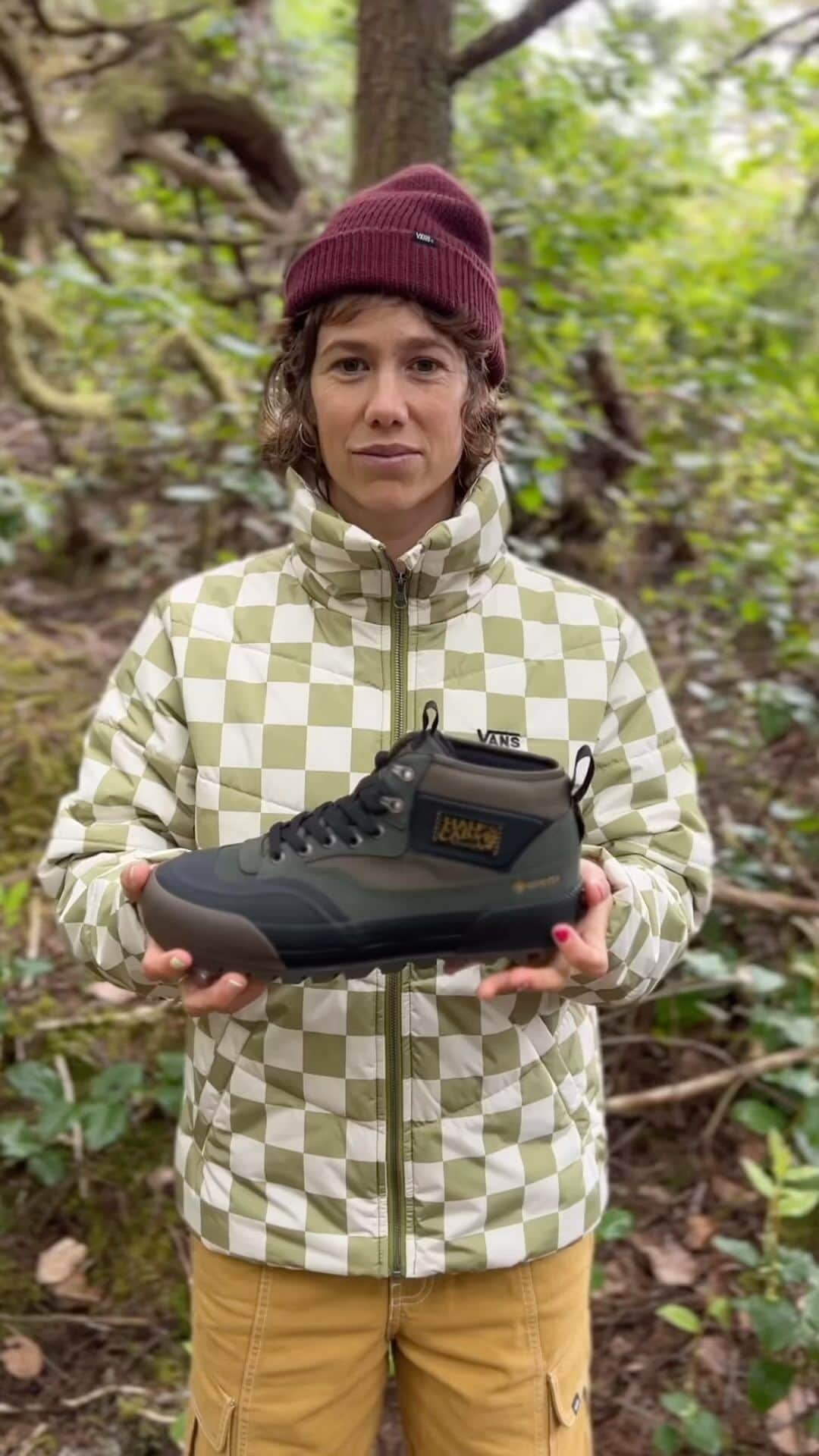vans girlsのインスタグラム：「It’s a toss-up which MTE is our favorite. Explore the Half Cab Gore-Tex MTE-3 and the UltraRange Exo Hi Gore-Tex MTE-3 via link in bio.」