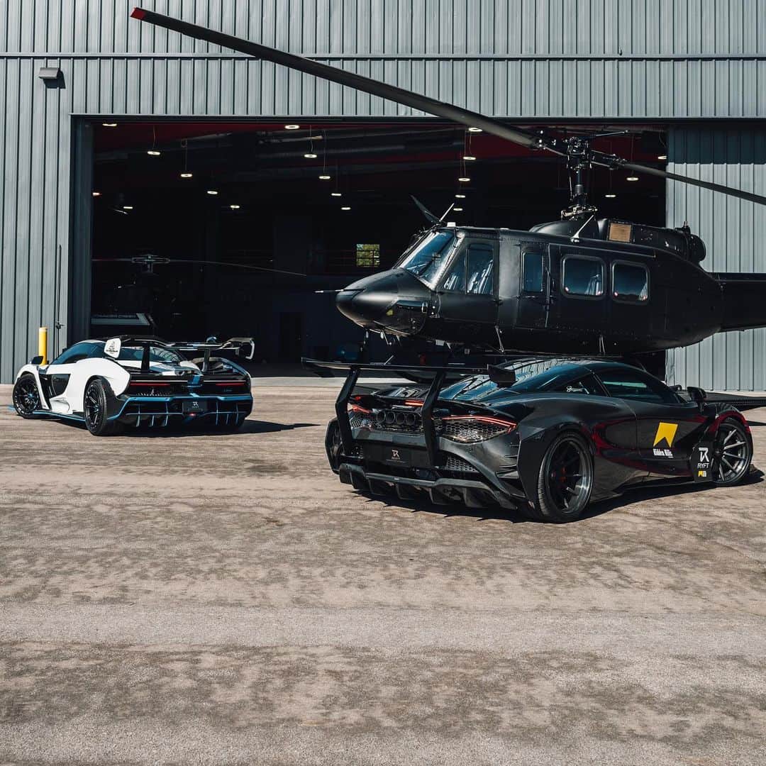 CARLiFESTYLEさんのインスタグラム写真 - (CARLiFESTYLEInstagram)「No need to get pinched, you’re not dreaming - this is reality.   A trio of #McLaren’s all equipped with RYFT products ranging from our titanium exhausts, carbon fiber components and forged wheels.  McLaren #765LT and #720S with our newly launched Carbon Fiber Widebody Program from our RYDEFINED Series and McLaren #Senna with @mvforged wheels and our Titanium Exhaust System from our HYPR Series.  -  For Sales Inquiries ➡️ sales@ryft.co  #RYFT #RYDEFINED #RYFTCarbon #RYFTExhaust #RYFTWheels #TitaniumExhaust #SeparateFromTheOrdinary」11月18日 1時31分 - carlifestyle