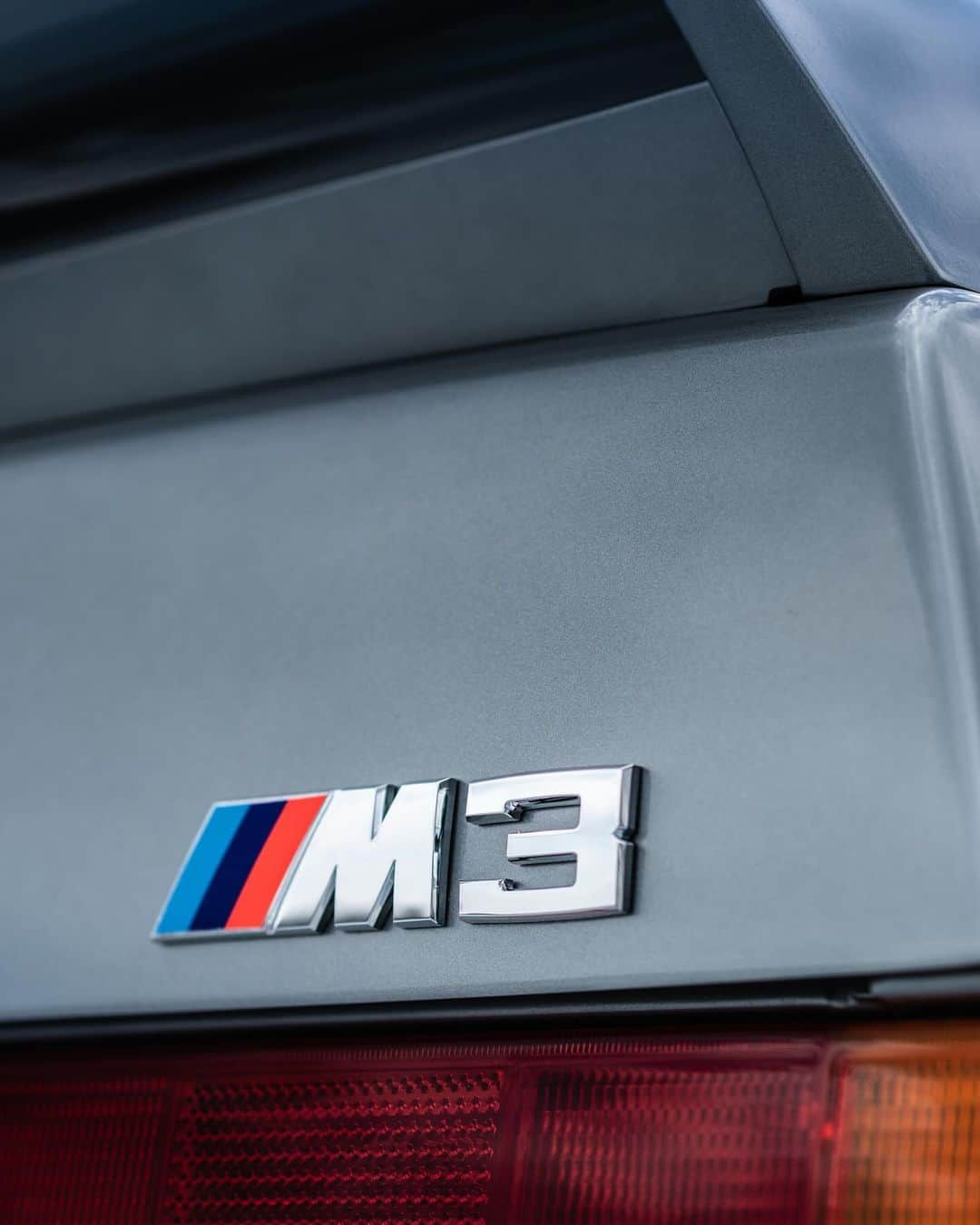 BMWのインスタグラム：「The "M" stands for legendary. 👊 The BMW E30 M3.」