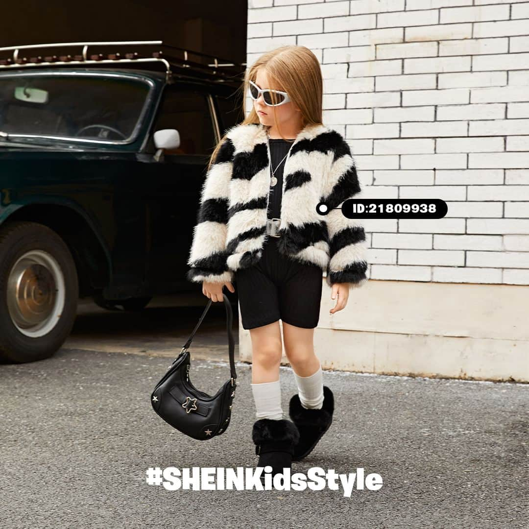 SHEINさんのインスタグラム写真 - (SHEINInstagram)「Get ready for all the happenings in the coolest styles yet 📸 🆒  🔎20100980 21809938 19058612 15195452 11259039 11638290 21697903  #SHEIN #SHEINKidsStyle #SHEINKids #SHEINforAll #kids #kidsfashion」11月18日 2時00分 - sheinofficial