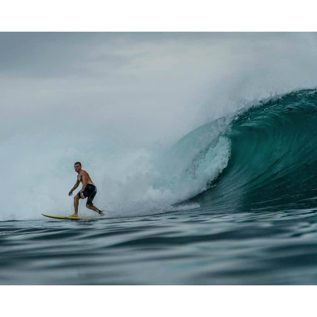 ヴィンセント・ミルウ さんのインスタグラム写真 - (ヴィンセント・ミルウ Instagram)「Went to Indo with my best mates for my birthday. Thank you @uluwatusurfvillas for letting us stay 🫀🔋 we lucky!」11月18日 3時22分 - vincentmilou