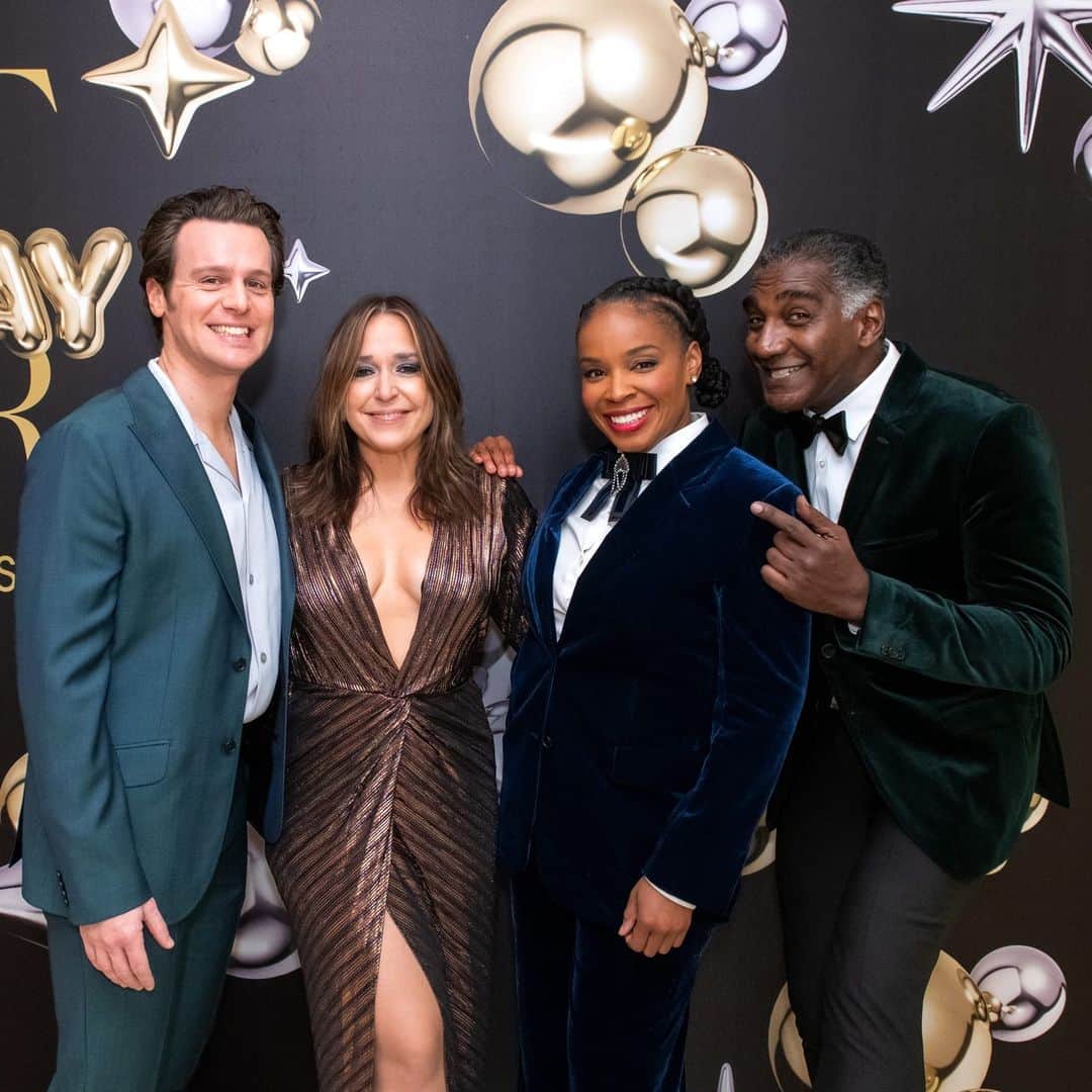 Bloomingdale'sさんのインスタグラム写真 - (Bloomingdale'sInstagram)「About last night: We kicked off the Best Holiday Ever at 59th Street and unveiled our legendary holiday windows (inspired by the magical, upcoming Wonka film) with host @amberruffin, a special appearance from Jonathan Groff, and epic performances from Broadway stars @thenormlewis and @jessicavosk! Let the season *officially* begin ✨🍫  #WONKA #WONKAMOVIE」11月18日 3時40分 - bloomingdales
