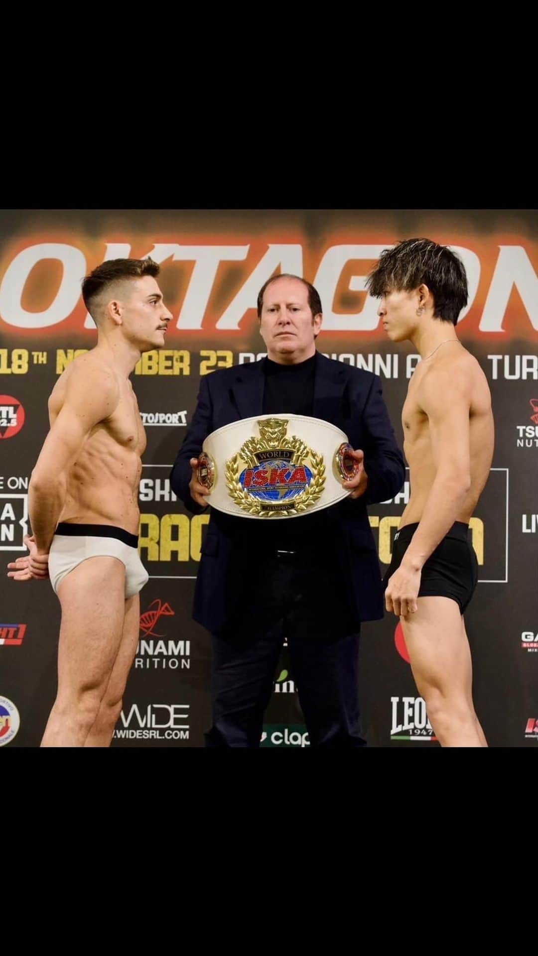 K-1【Official】のインスタグラム：「OKTAGON Kickboxing Event for November 18 in Italy  ✅Weigh-in  👑ISKA World Title Fight – K-1 -59KG 🇮🇹Mirko Flumeri  vs. 🇯🇵Takumi Terada   #k1wgp #k1 #Oktagon #Italia #Torino #Italy #Turin #KREST #K1GYM ︎©︎OKTAGON」