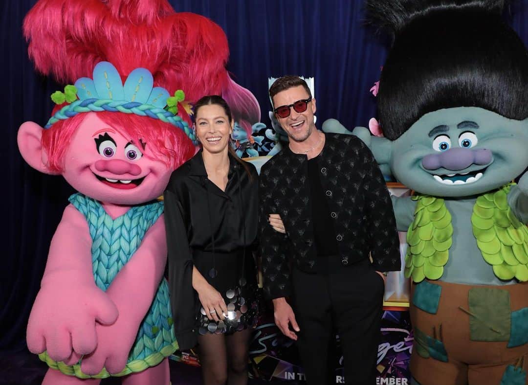 ジャスティン・ティンバーレイクのインスタグラム：「So proud to celebrate the new @trolls movie and album with the crew. Gotta say this is my favorite so far 🙏🏻 Has been good to be back with my boys 👀」
