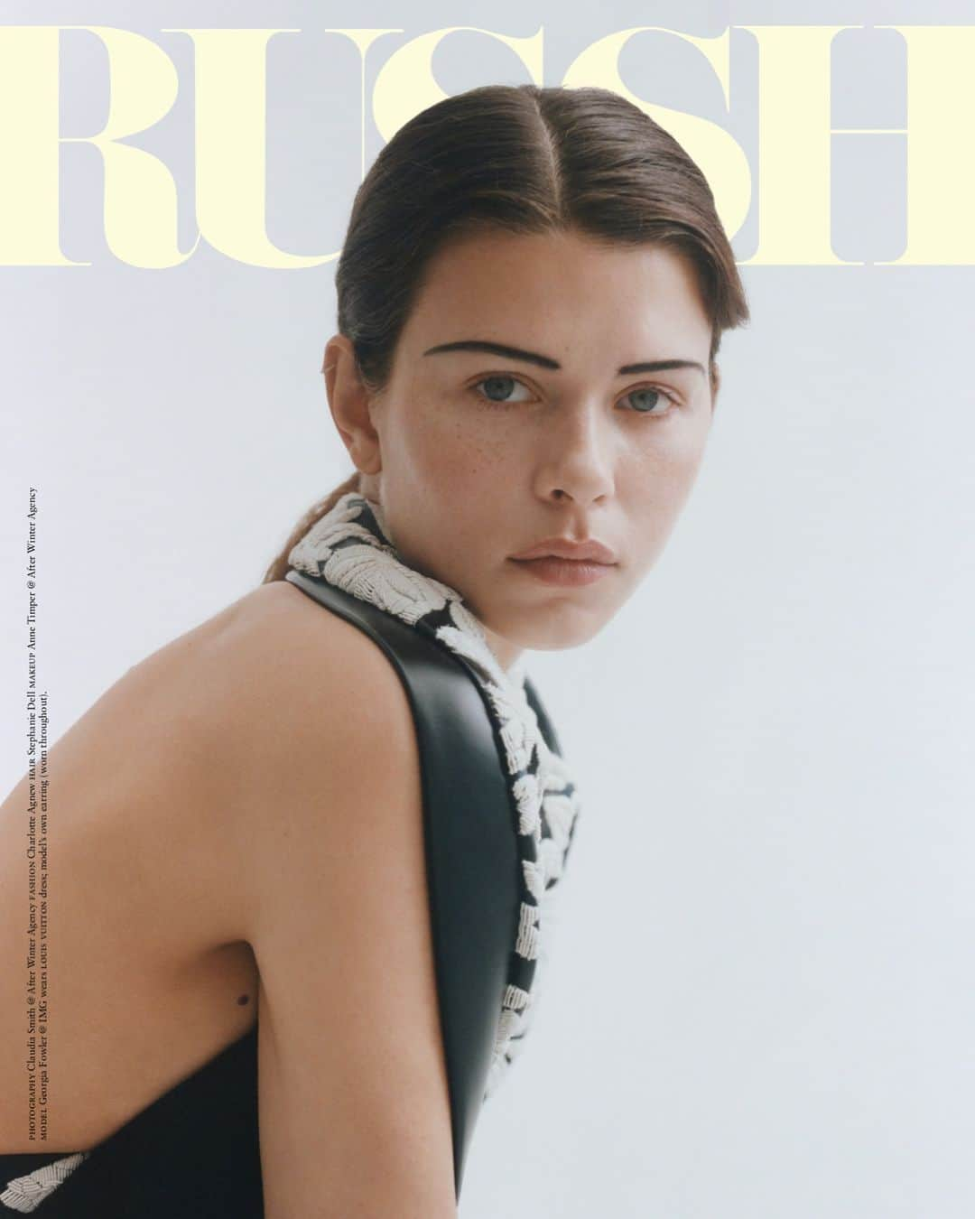 ジョージア・フォウラーのインスタグラム：「RUSSH 🫶🏼 @russhmagazine  Thank you @smithclaudia @charlotte__agnew @annetimper @stephaniedelll」