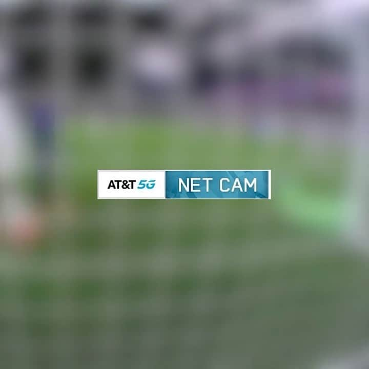 サッカー アメリカ代表チームのインスタグラム：「Pepi with the breakthrough 🚂  @att 5G Net Cam 🎥🥅」