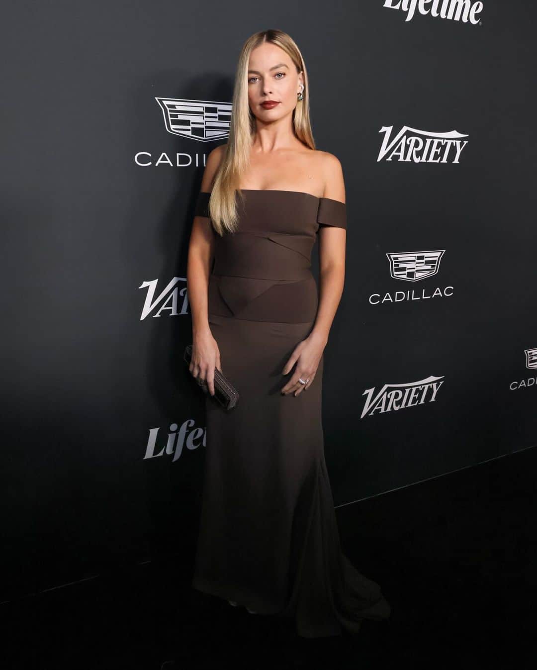 Just Jaredさんのインスタグラム写真 - (Just JaredInstagram)「So many stars were honored at Variety’s Power of Women event, including Margot Robbie, Carey Mulligan, Emily Blunt, Fantasia Barrino, and Lily Gladstone. They were joined by friends like Dua Lipa, Leonardo DiCaprio, Oprah Winfrey, and more. See lots more photos on JustJared.com! #MargotRobbie #CareyMulligan #EmilyBlunt #FantasiaBarrino #LilyGladstone #DuaLipa #LeonardoDiCaprio #OprahWinfrey Photos: Getty」11月18日 5時36分 - justjared