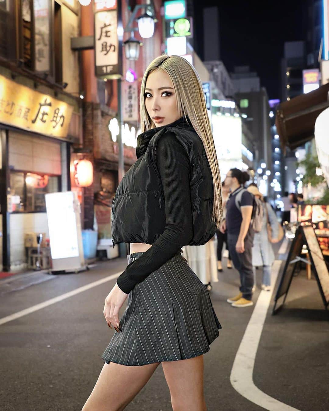 安田慎一のインスタグラム：「model @cjd_harachan   #cyberjapan #cyberjapandancers  #studioshin」