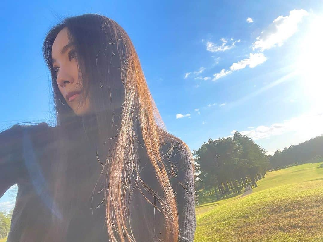 横川莉那さんのインスタグラム写真 - (横川莉那Instagram)「. 🍂☀️ .」11月18日 16時53分 - rina_yokokawa