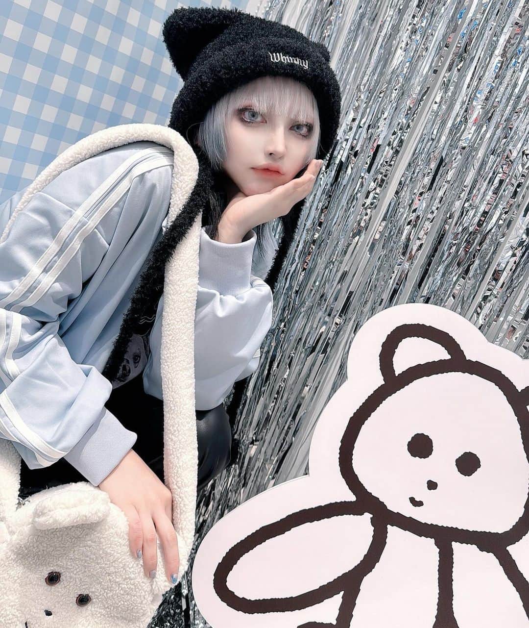 のむらこいちのインスタグラム：「くまきちとWhinnyコラボレーション POPUPにお邪魔してきたよ🐻‍❄️ ゆるかわいすぎる〜◎ お洋服も買ってきたので着るの楽しみ！🤍 欲しい子はWEGO原宿竹下通り店みに行ってみてね👼🏻」