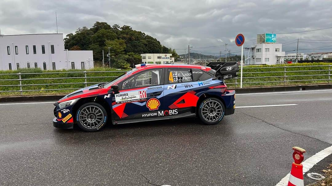 竹岡圭さんのインスタグラム写真 - (竹岡圭Instagram)「WRC2023ラリージャパンのマシンシリーズ⭐️こちらはヒョンデ勢のみなさま💞頑張ってー👍 #WRC2023ラリージャパン #WRC #ラリージャパン #豊田スタジアム #ヒョンデ #hyundai #竹岡圭」11月18日 9時01分 - kei_takeoka