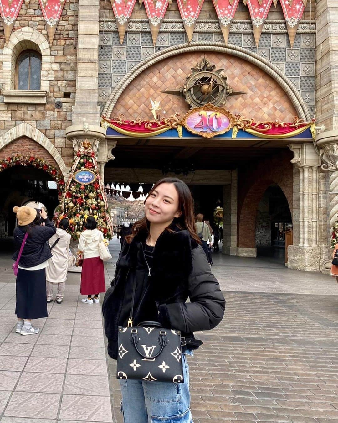 矢吹世奈さんのインスタグラム写真 - (矢吹世奈Instagram)「・ お世話になっております。 #disney #ミッキーお誕生日おめでとう #1118」11月18日 9時43分 - sena_yabuki