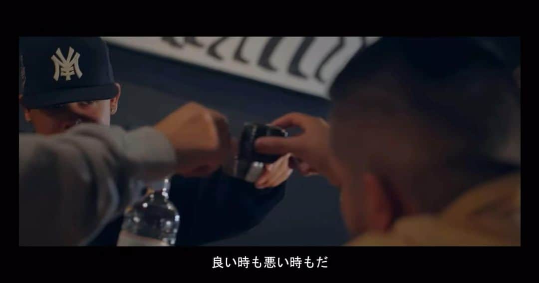 AKLOのインスタグラム：「Santa RM - Vida Callejera (Ft. Aklo y Miyachi)  🌎」