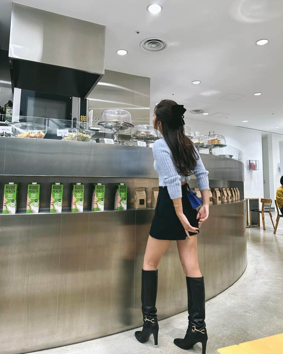 大口智恵美さんのインスタグラム写真 - (大口智恵美Instagram)「最近は日本茶が飲めるカフェが増えたなぁ🩵 コーヒーより日本茶派です🍵🫶  #cafe」11月18日 13時27分 - chemiiiii