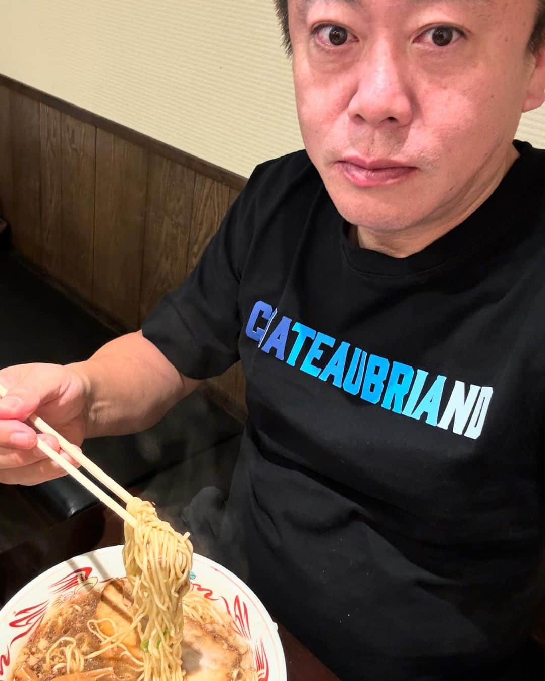 堀江貴文さんのインスタグラム写真 - (堀江貴文Instagram)「#ramen #ichibankan #尾道ラーメン壱番館 #美味しくないわけがない #いってらっしゃい #夕食 #料理 #美味しい #ごはん #food #foodlovers #foodie  #delicious #foodoftheday #foodgasm  #yum #yummy #tasty #eat #eating #hungry #foodpics #fresh #tasty #eating #foodpic #instafood」11月18日 13時30分 - takapon_jp